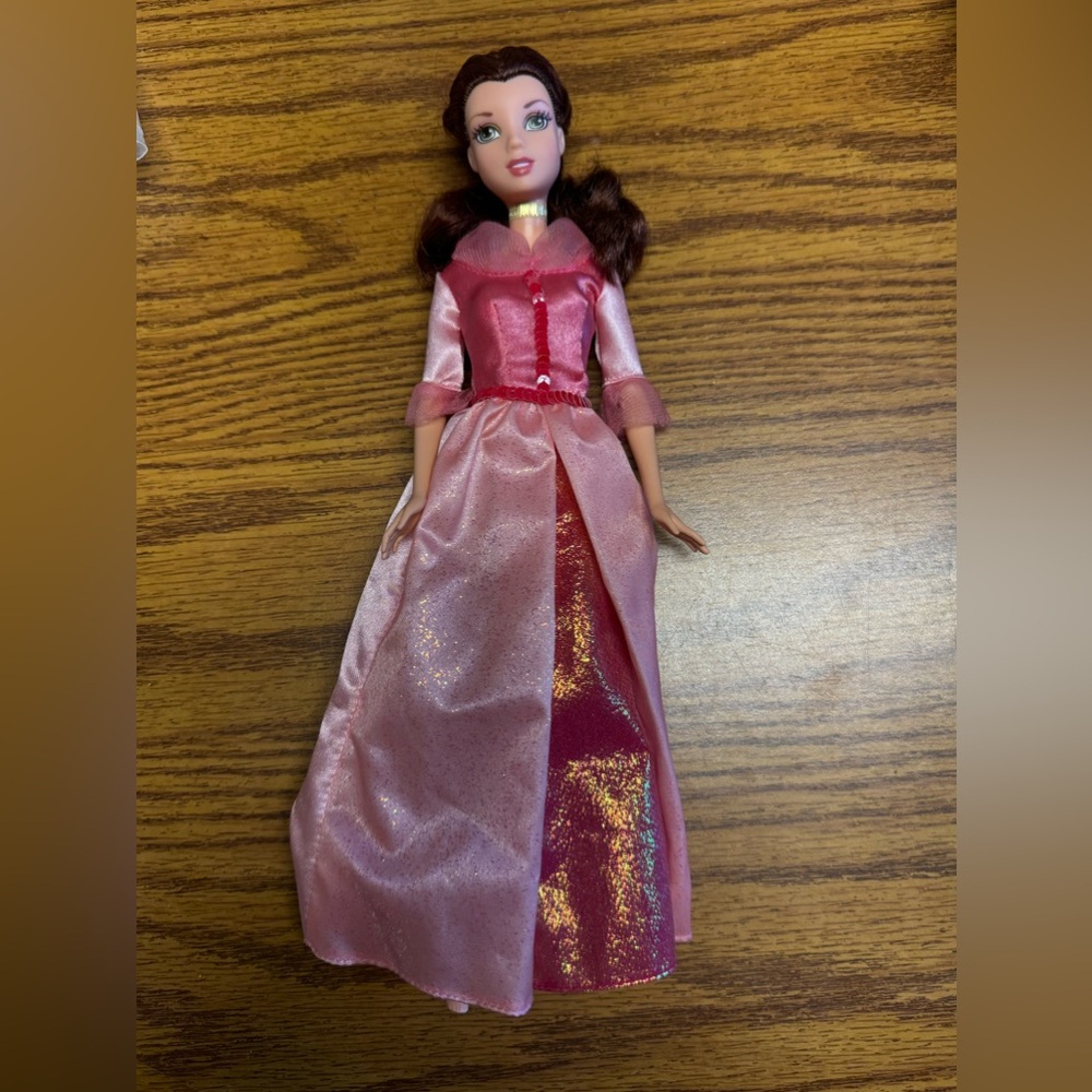 Mattel Disney Beauty and the Beast, Magical Blooming Roses Belle Doll (2009)